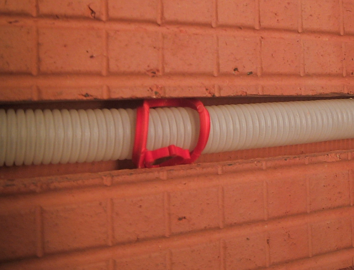 Beutel mit 50 Stk. Fix-Nutfedern zur Fixierung für Rohre und Kabel